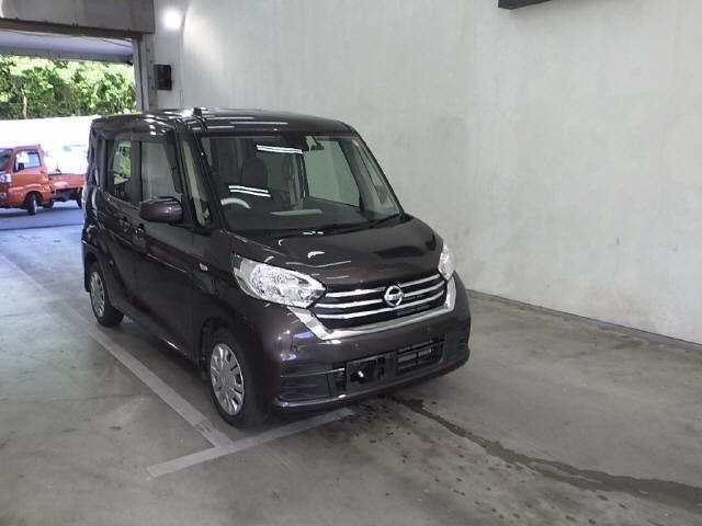 120 Nissan Dayz roox B21A 2018 г. (JU Okinawa)